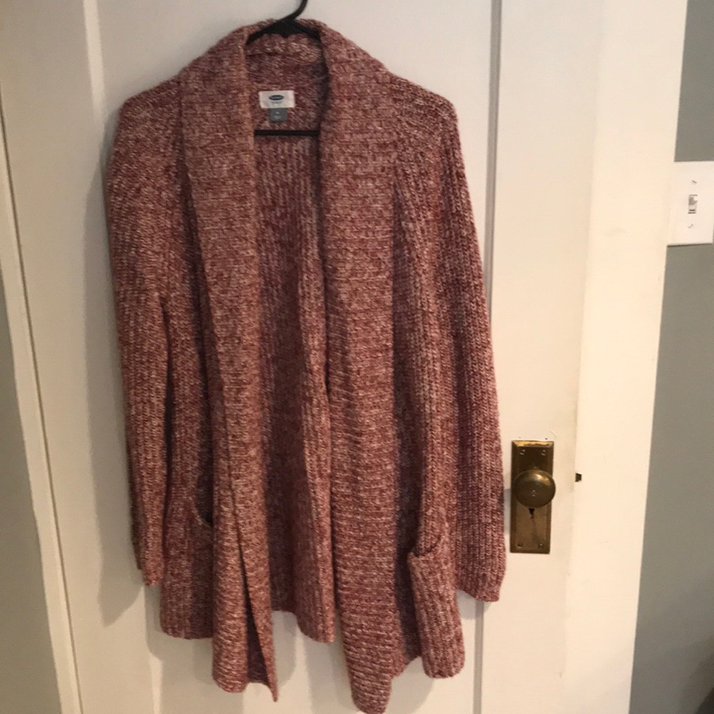 Old Navy maroon and cream sweater